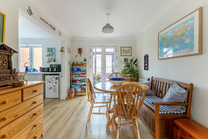 Dining Room- click for photo gallery